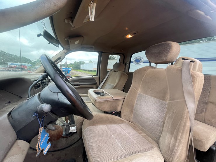 2003-ford-f350-image-40