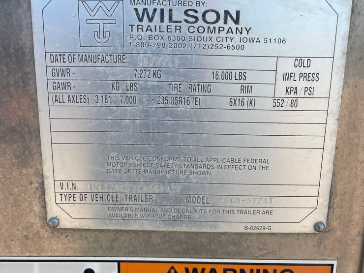 2014-wilson-livestock-trailer-image-14