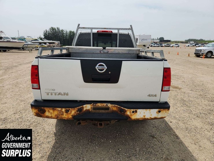2008-nissan-titan-image-14