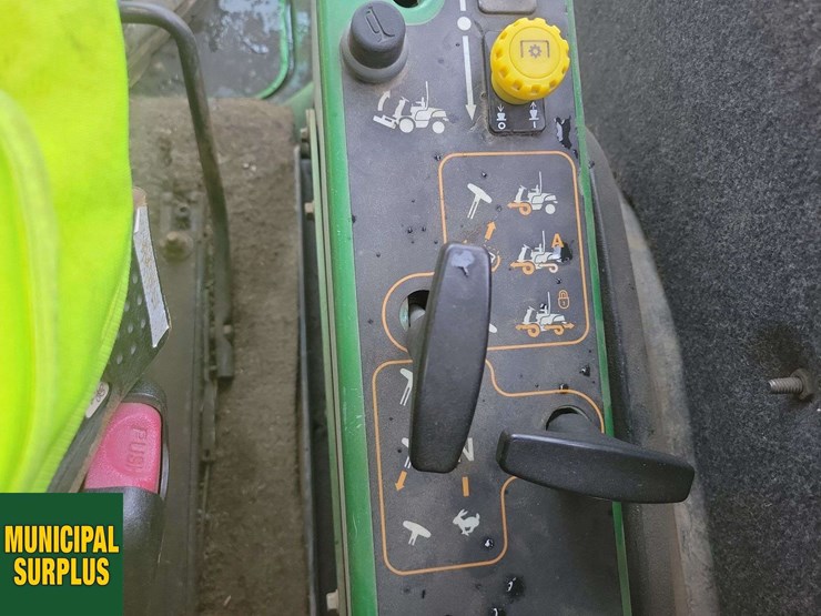 john-deere-1545-image-11