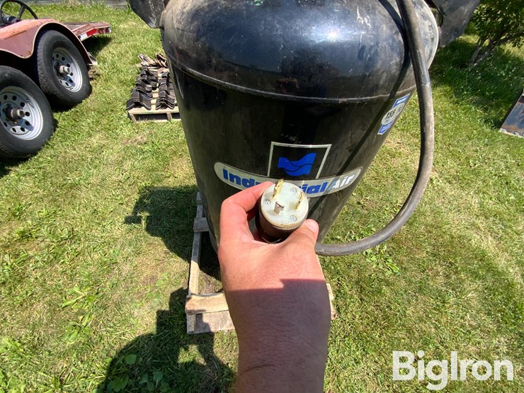 industrial-air-ila4708065-air-compressor-image-11