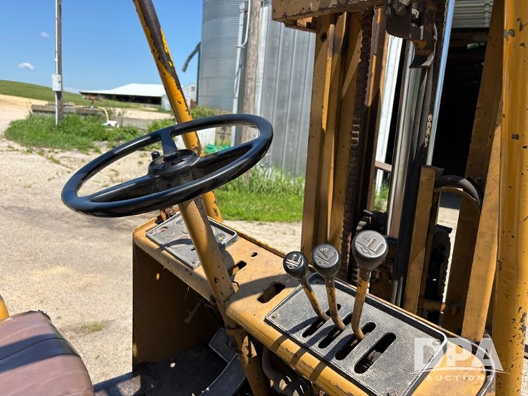 caterpillar-v50b-image-26