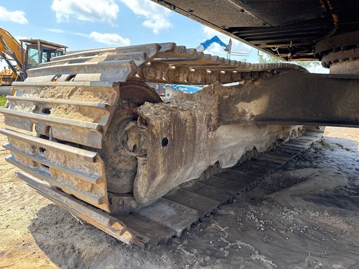 2005-komatsu-pc400-lc-7l-image-20