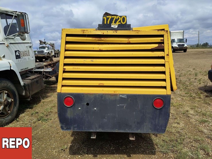 john-deere-t2-image-17