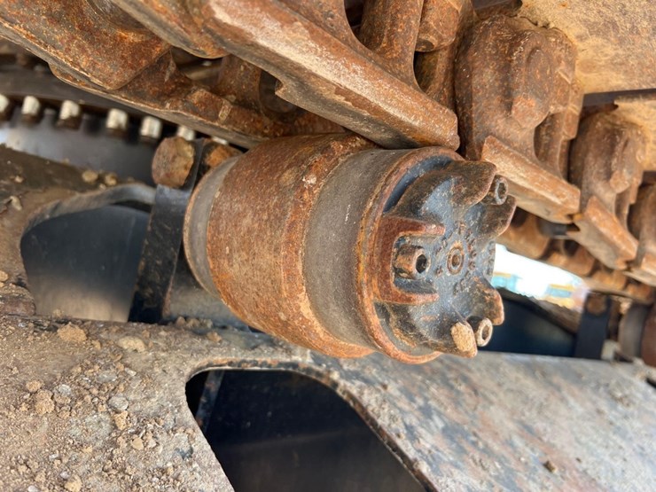 caterpillar-325fl-image-18