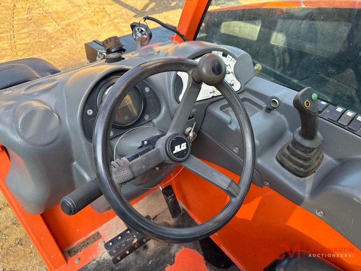 2018-jlg-g5-18a-image-15