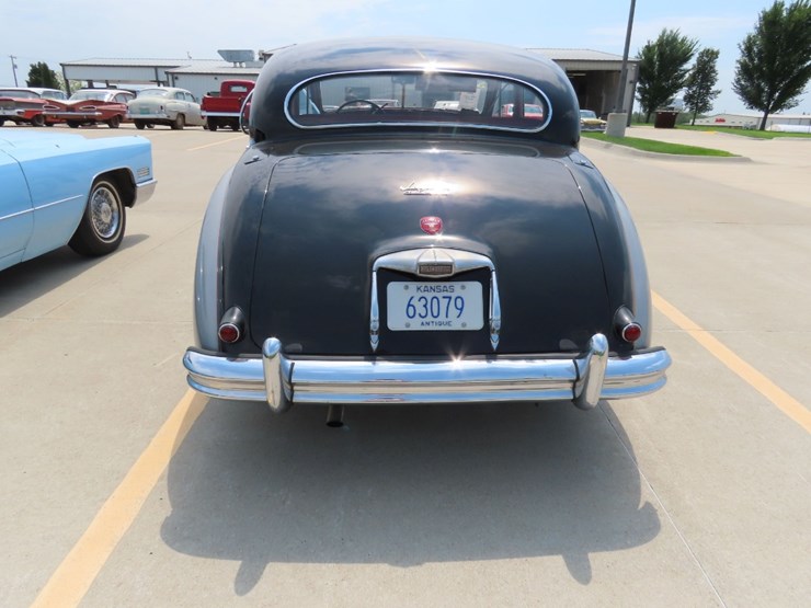1960-jaguar-mark-ix-image-7