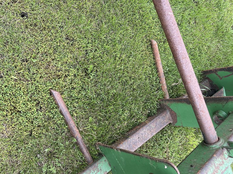 john-deere-bale-spear-image-14