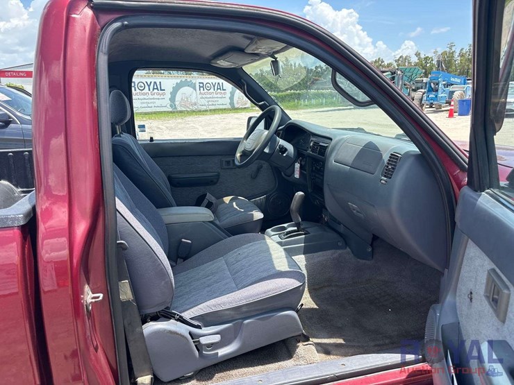 1999-toyota-tacoma-image-19