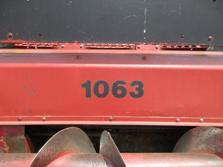 case-ih-1063-image-5