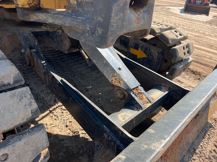 deere-85g-image-17