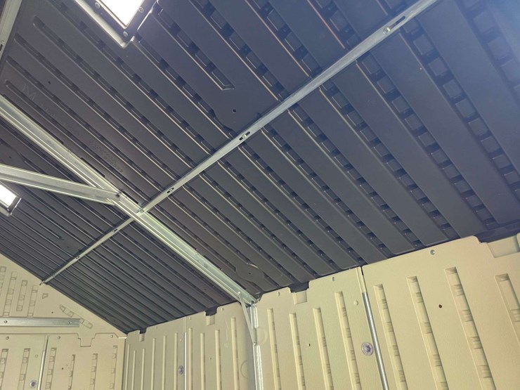 7’-x-7’-suncast-storage-shed,-poly-floor,-appears-to-have-no-leaks,-*buyer-is-responsible-for-remova-image-8
