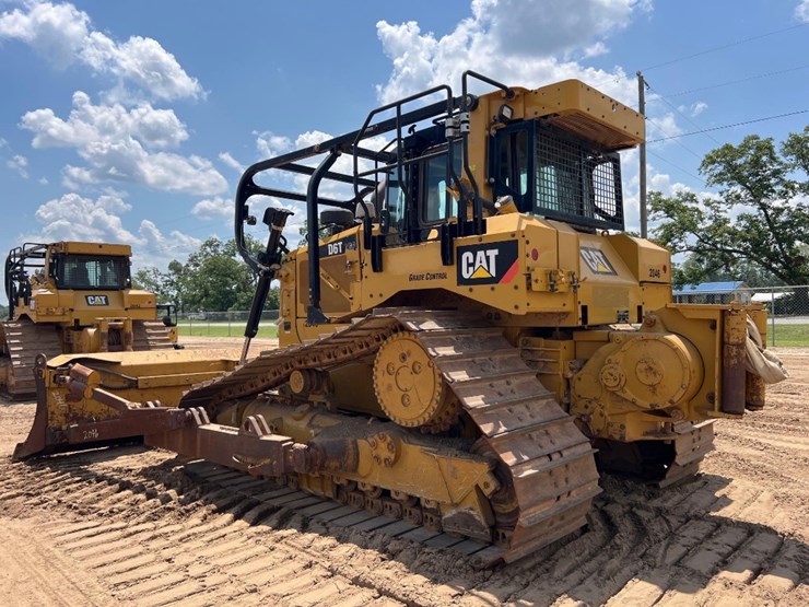 2019-caterpillar-d6t-lgp-image-2