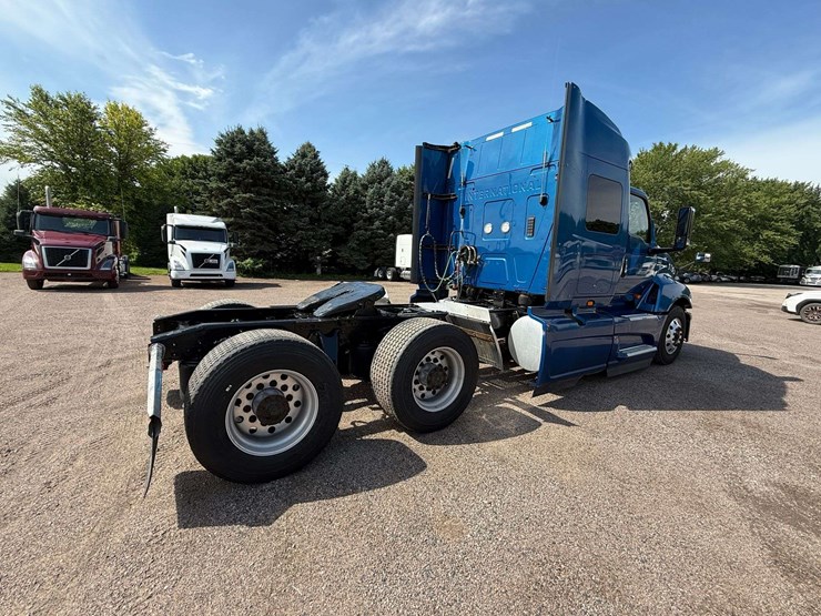 2020-ih-lt625-sleeper-semi,-435,369-miles-on-truck-(complete-overhaul-@-232,740-miles-with-paperwork-image-13