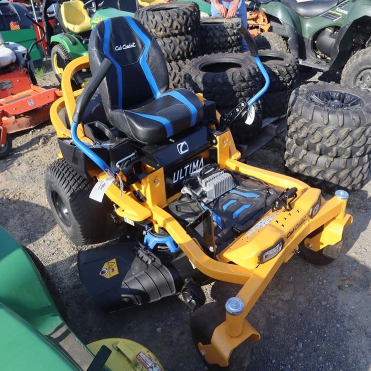 Cub Cadet Ultima ZT142E Zero Turn Mower