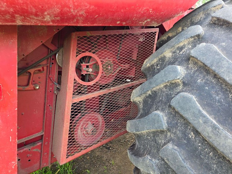 1993-case-ih-1666-image-28