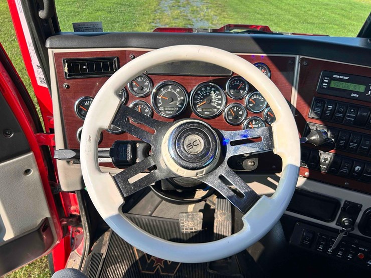 2019-western-star-sf4700-dump-truck-image-36