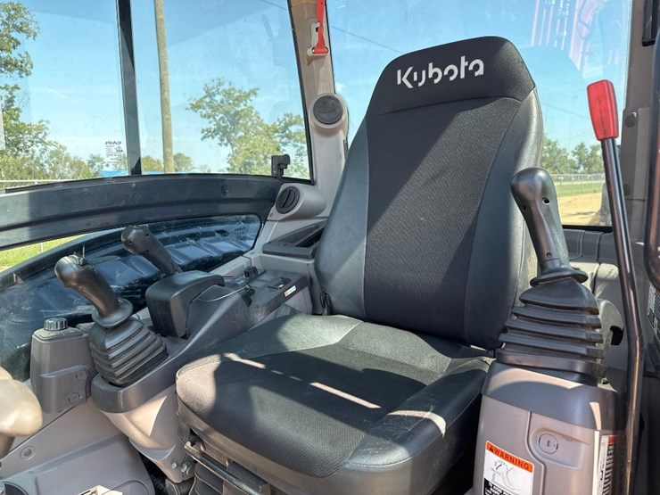 kubota-u55-5-image-28
