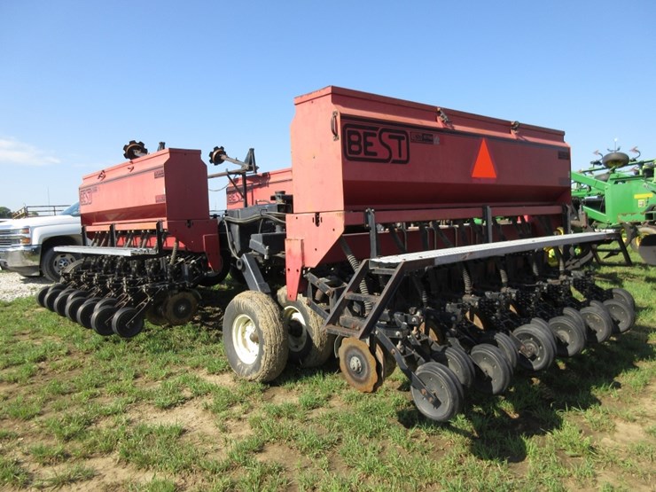 best-30'-grain-drill-image-4
