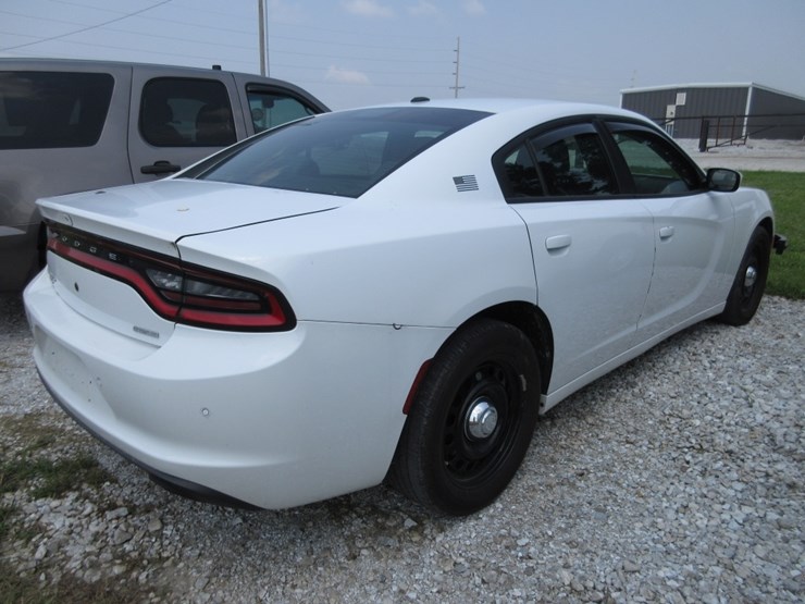 2017-dodge-charger-image-3