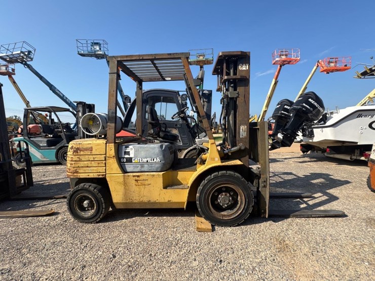 caterpillar-gp30-image-2
