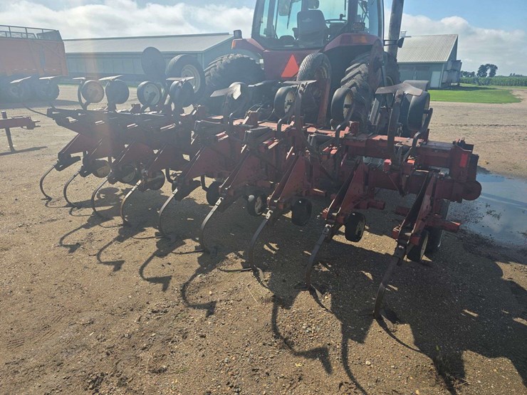 case-ih-183-image-14