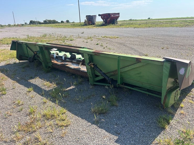 john-deere-843-image-8