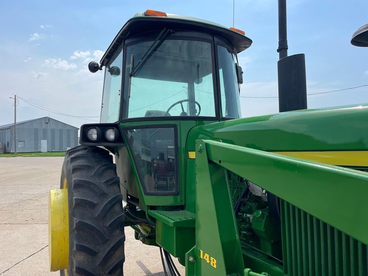 john-deere-4230-image-18
