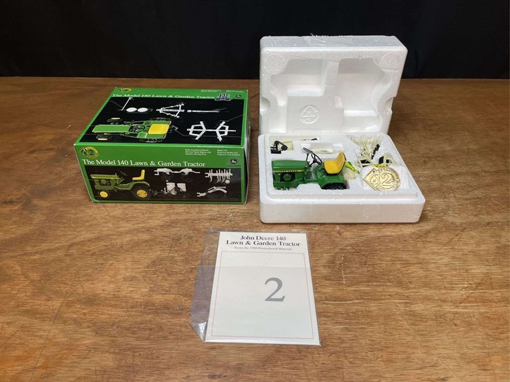 1/16-john-deere-140-l&g-set-precision-nib-ertl-image-1
