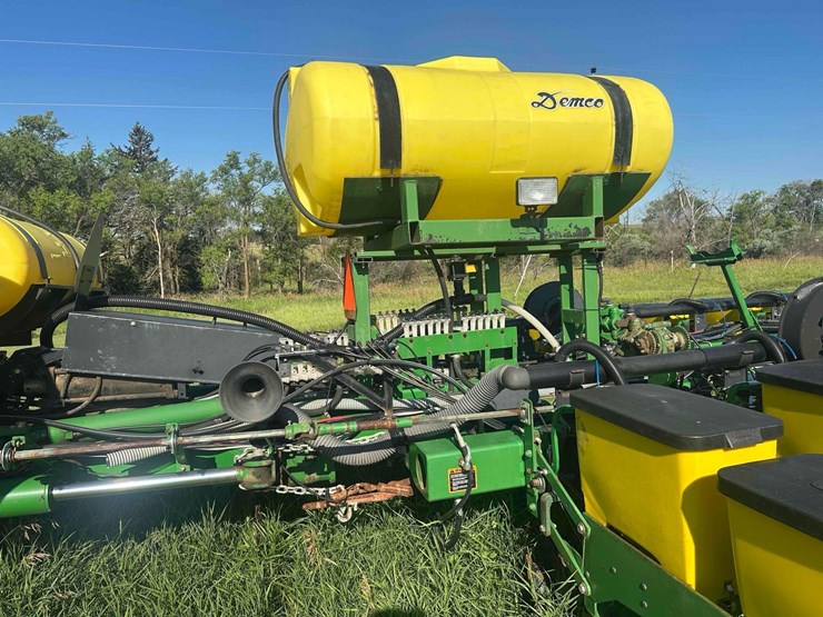 john-deere-1770-image-10