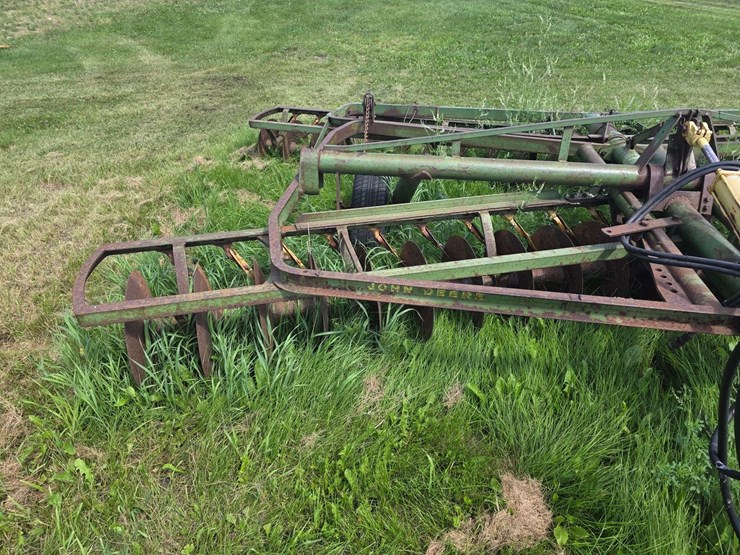 john-deere-15-image-5
