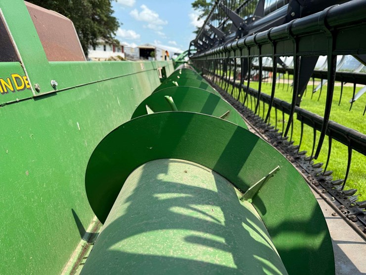 2008-john-deere-635f-image-23