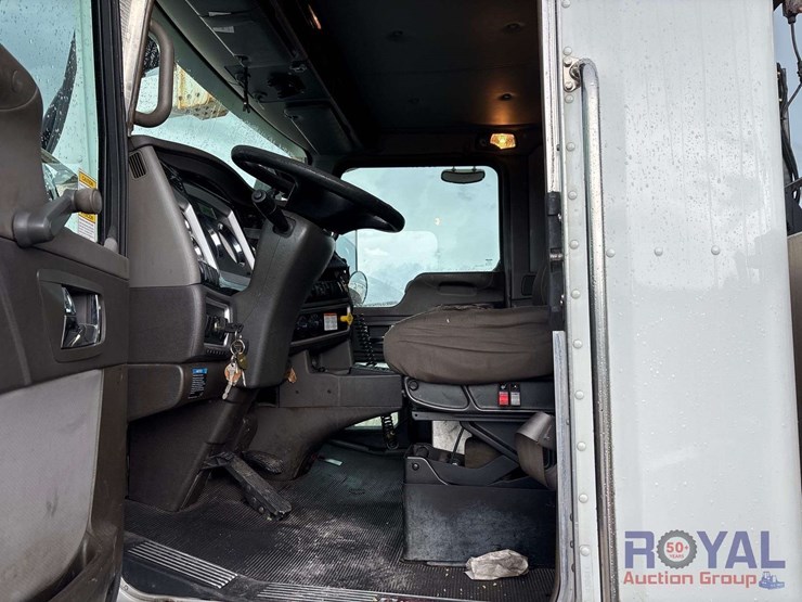 2015-kenworth-t400-image-8
