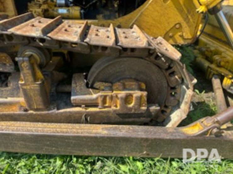1967-caterpillar-d6c-image-11