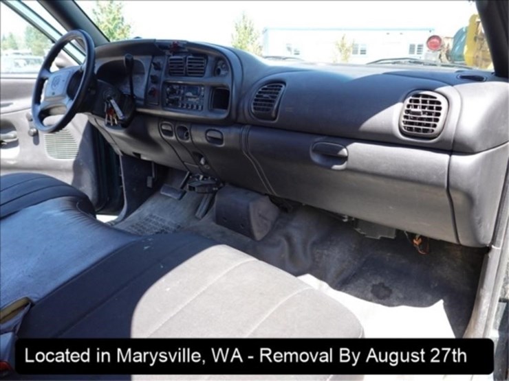 2001-dodge-2500-image-21