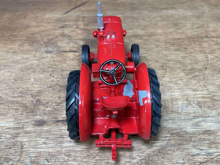 1/16-mccormick-w-4-1990-lafayette-c&m-image-6
