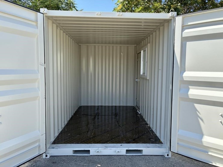 12'-shipping-container-image-5