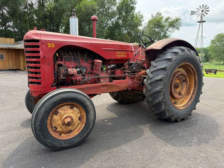 massey-harris-55-image-2