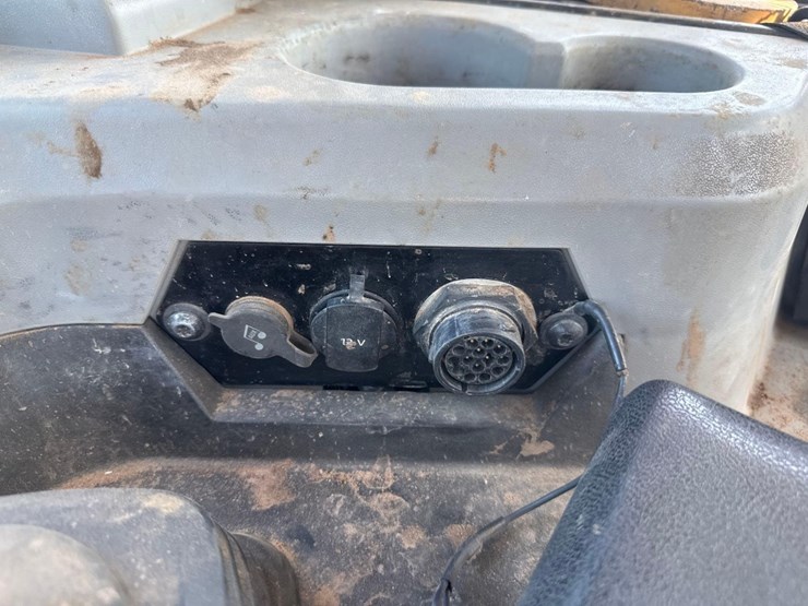 caterpillar-d6t-lgp-image-32