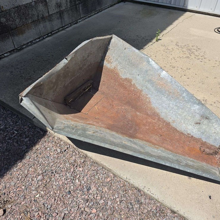 Galvanized Auger Hopper