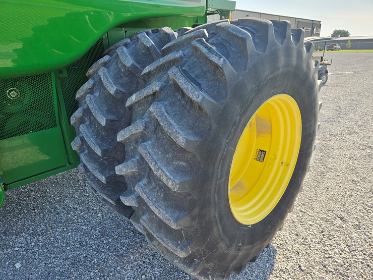 2009-john-deere-9770-sts-image-27