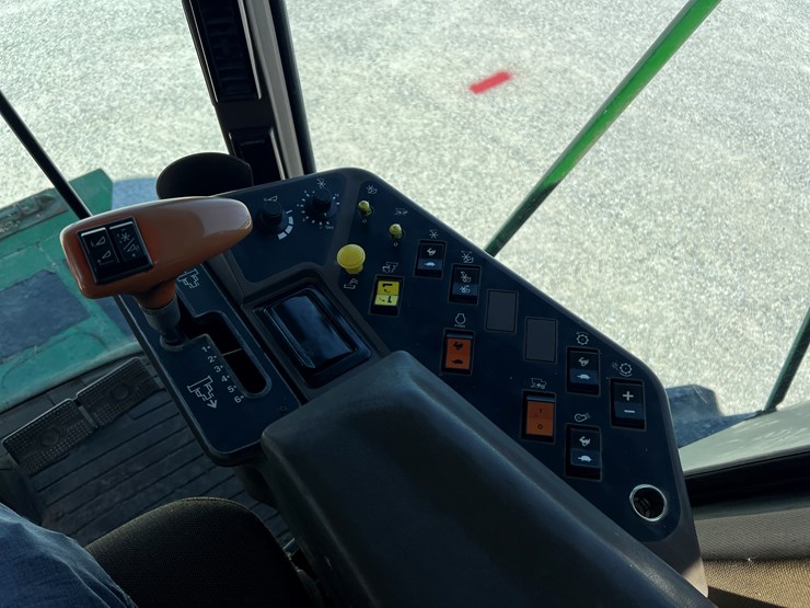john-deere-9500-image-10