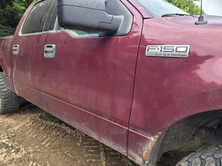 2004-ford-f150-xlt-image-8
