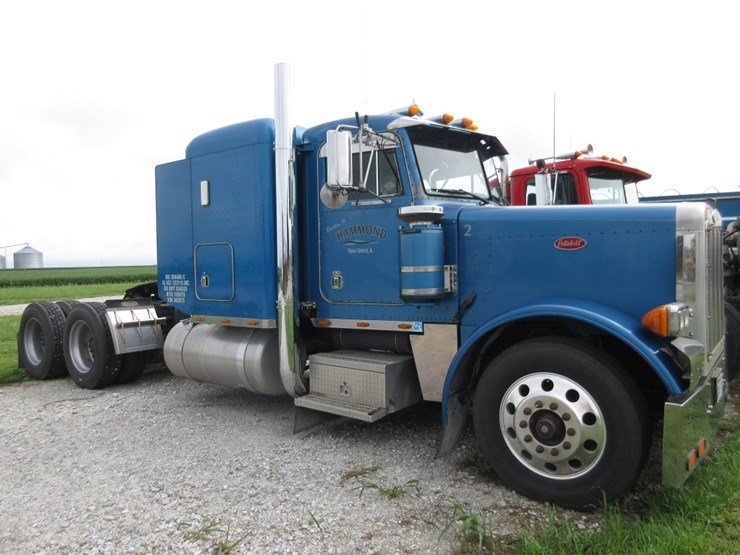 1994-peterbilt-379-image-1