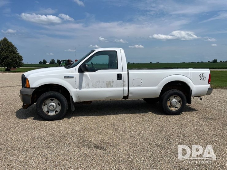 2005-ford-f250-xl-image-17