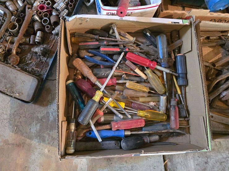 large-lot-of-misc-older-tools-image-3