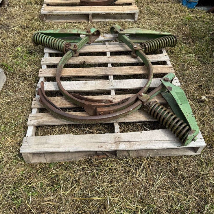 JOHN DEERE 1600