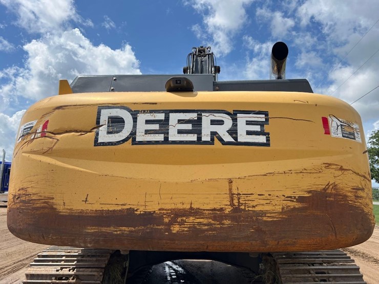 2012-deere-350g-lc-image-28
