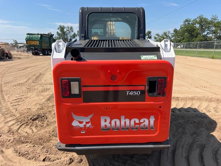 2018-bobcat-t450-image-3