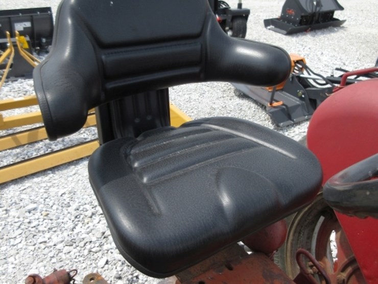 farmall-460-tractor-image-11